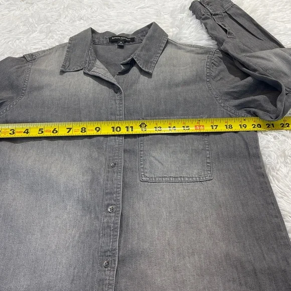BANANA REPUBLIC WOMENS Casual Gray Button Down Shirt SIZE M - Picture 5 of 9